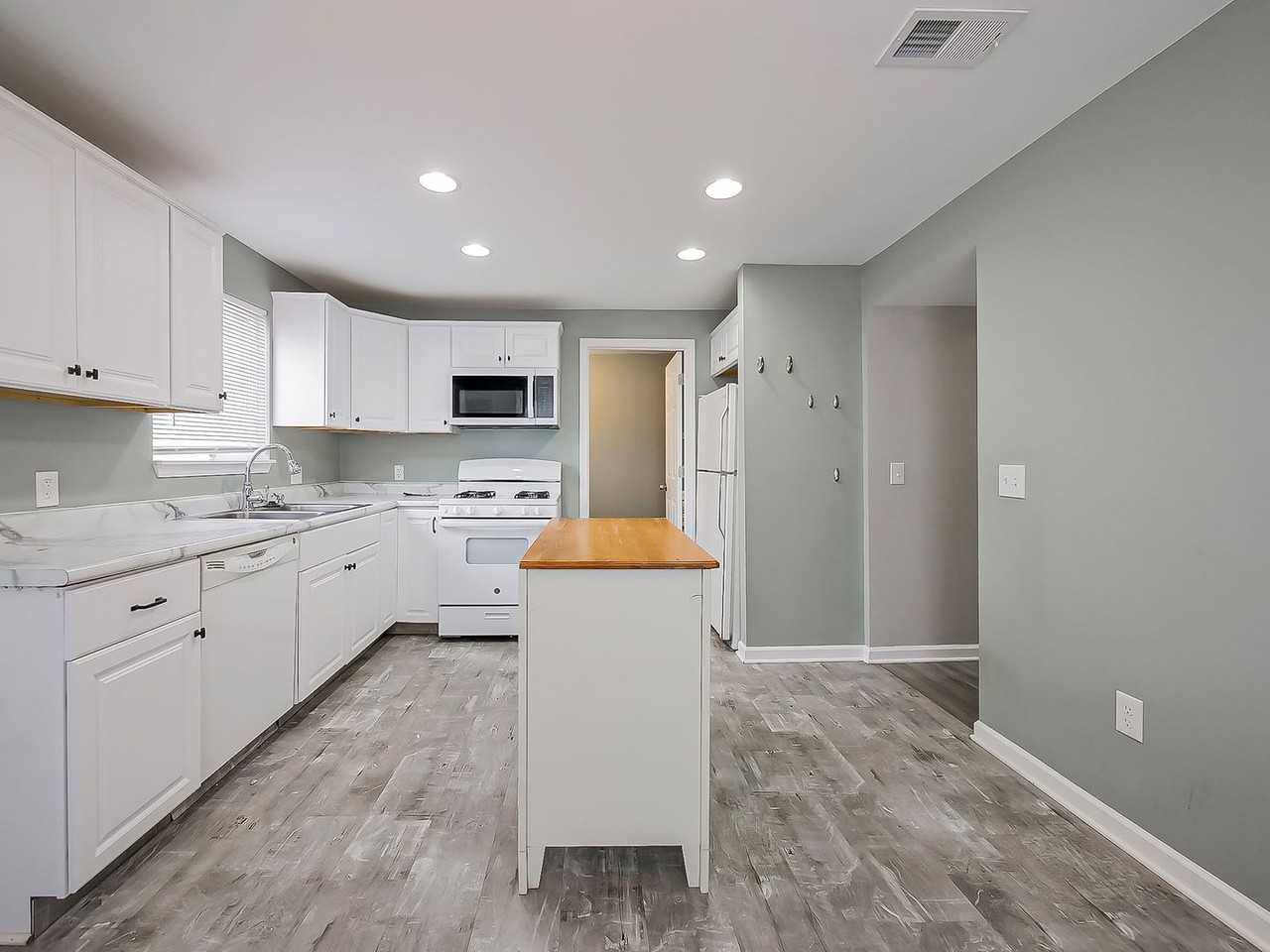 1837 E Granet Ave - Photo 7 of 32