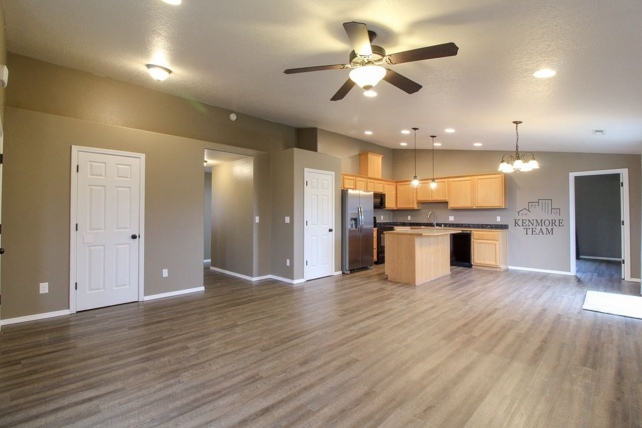 5518 Hayes Ln - Photo 5 of 18