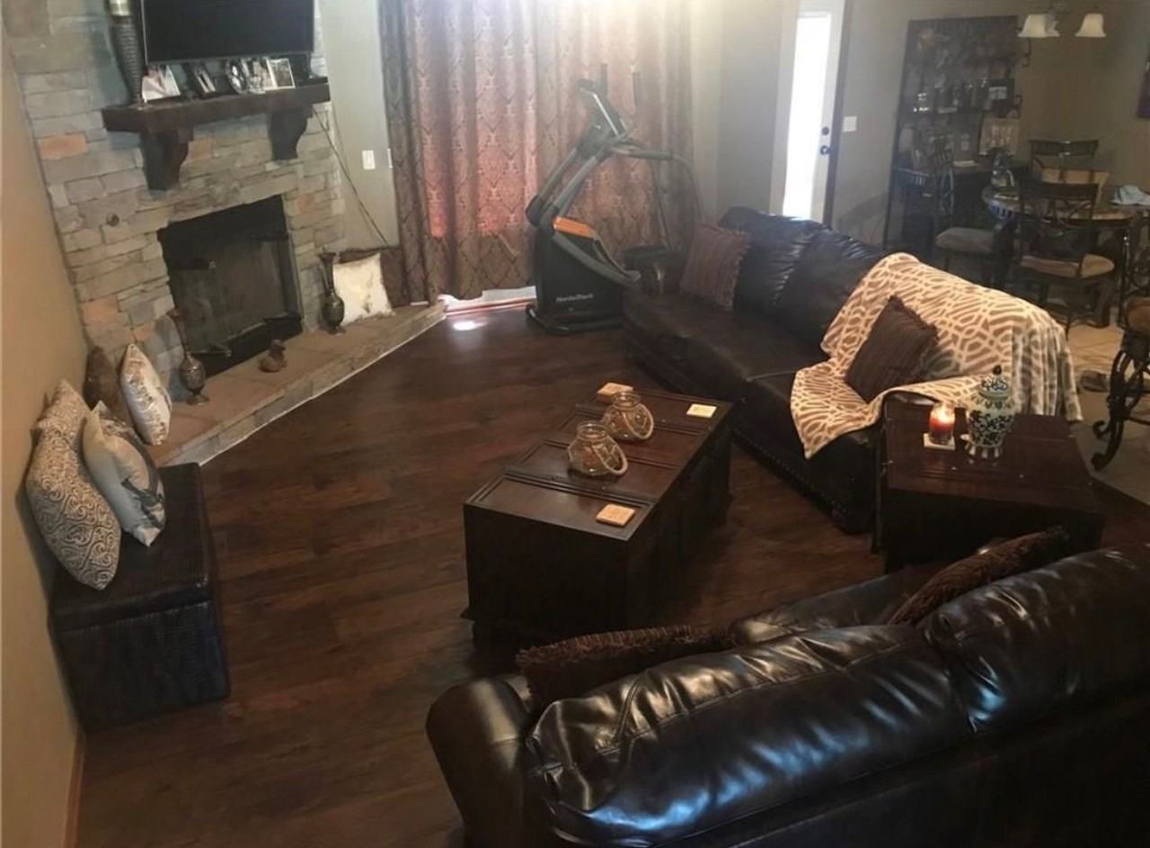 16300 Vicki Dr - Photo 6 of 20