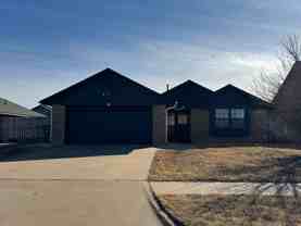 3912 Sw Parkridge Blvd - Photo 1 of 1