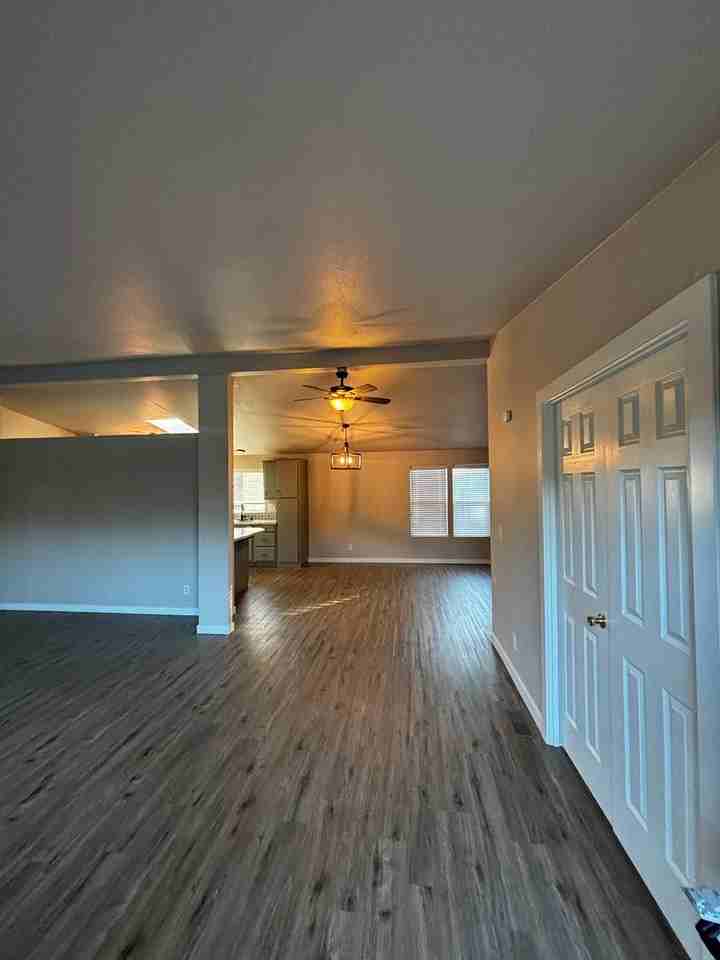 208 Central St - Photo 2 of 18