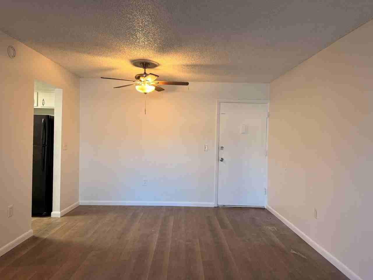 920 Lake Destiny Rd - Photo 7 of 22