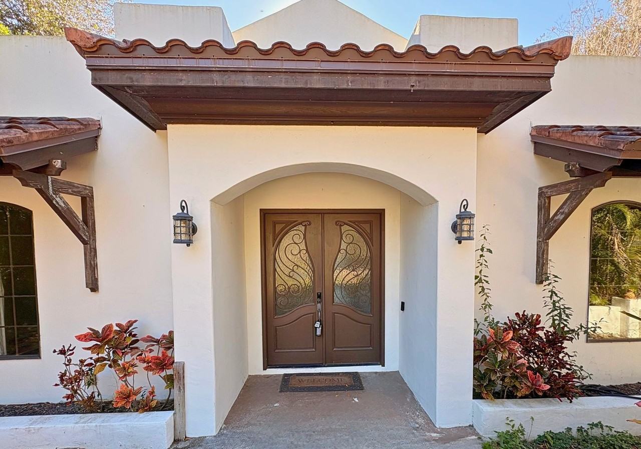 1152 Lagoon Rd - Photo 2 of 24