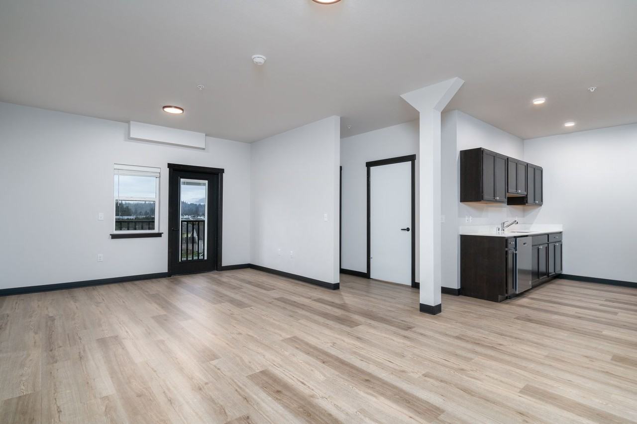 Trailhead Apartments - Photo 4 of 12