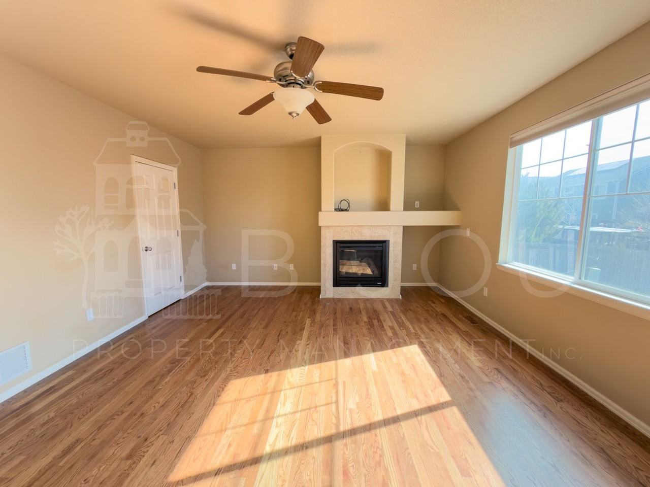 7819 Notre Way - Photo 5 of 23