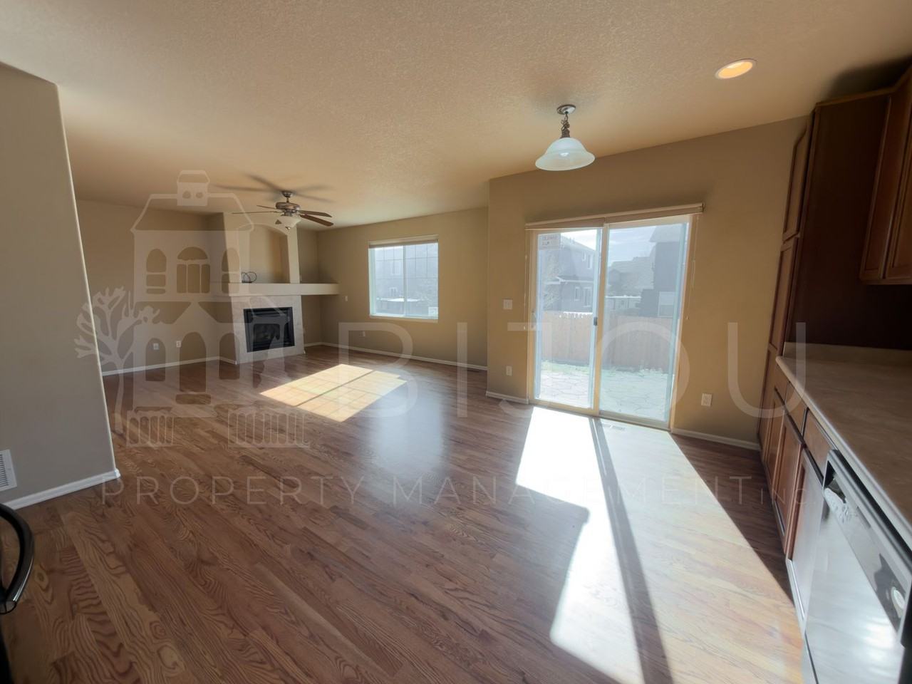 7819 Notre Way - Photo 7 of 23