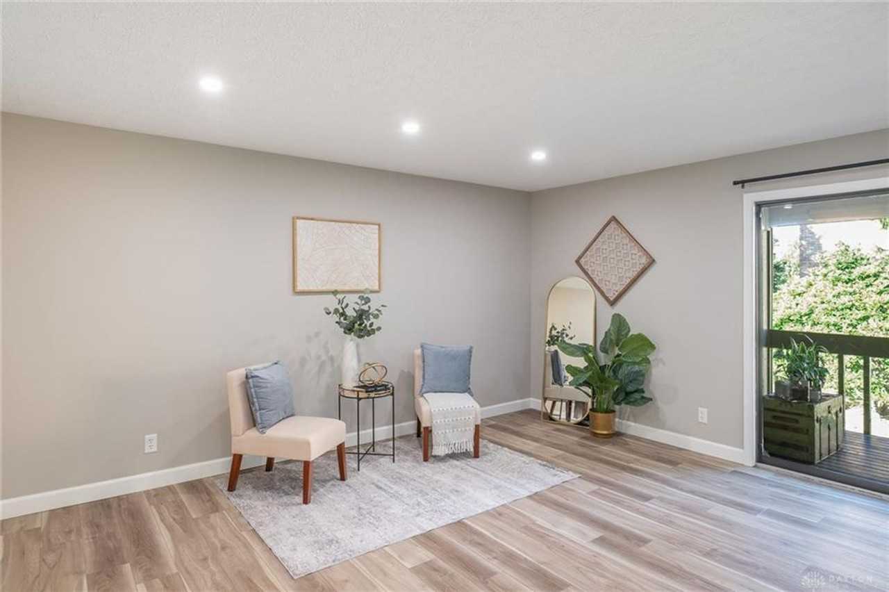 6067 Hackamore Trl - Photo 3 of 11