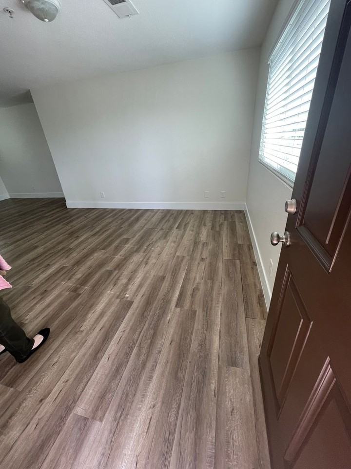 924 S Cambridge St - Photo 3 of 14