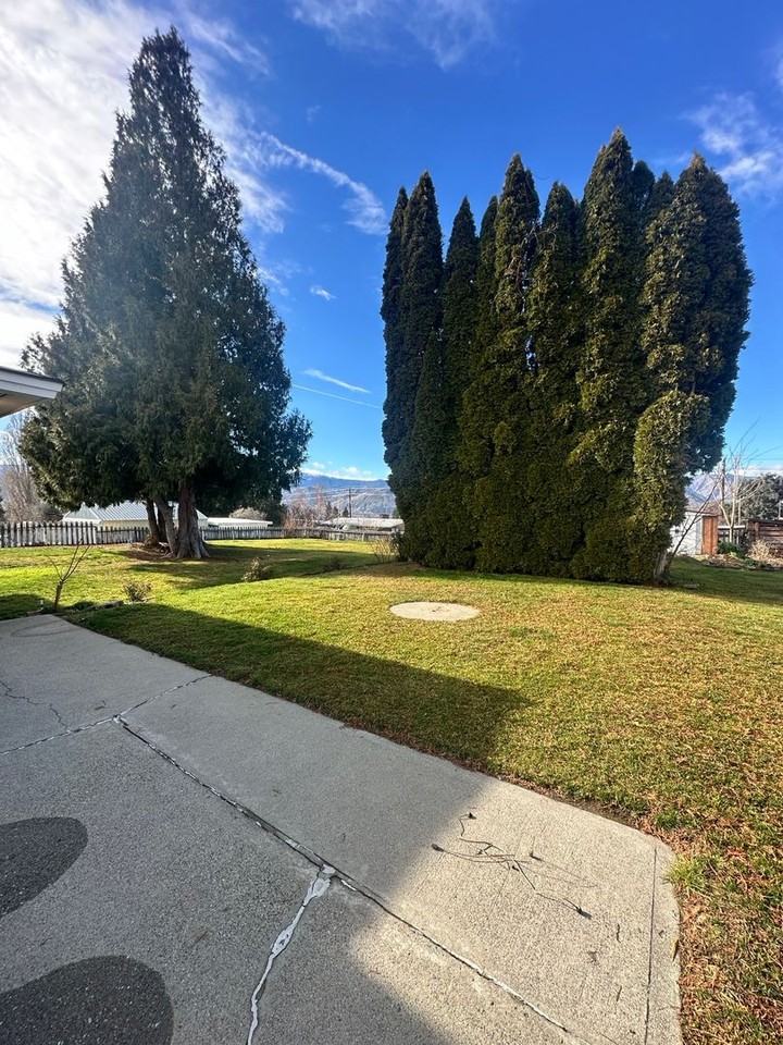 772 N Keller Ave - Photo 7 of 21