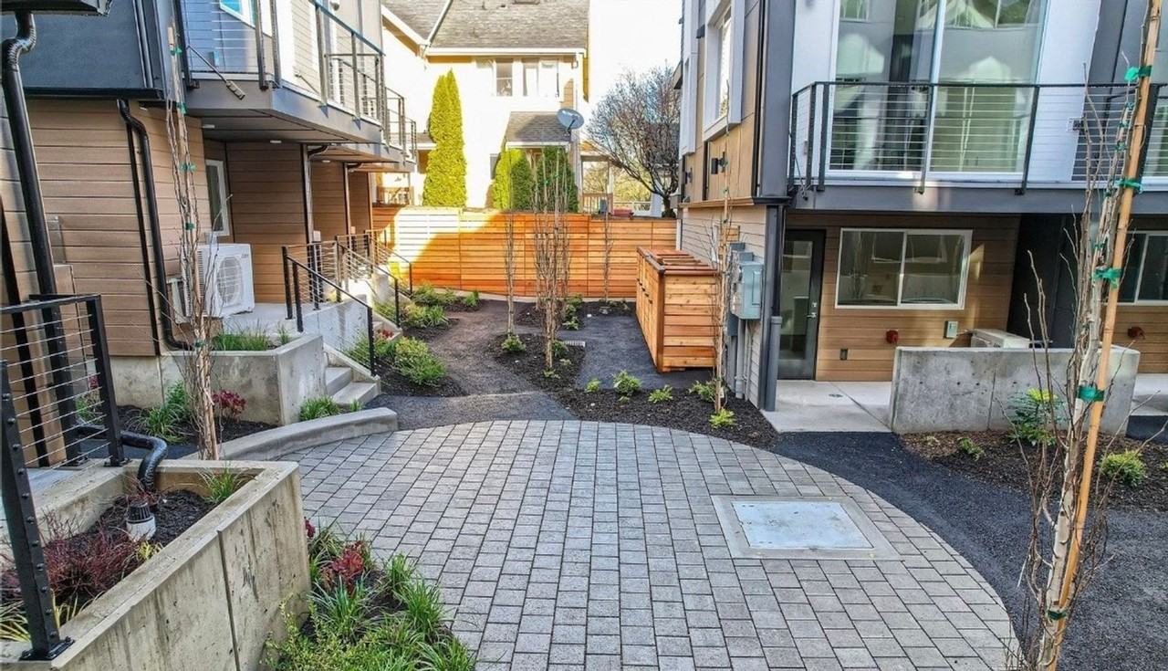 7512B 43rd Ave S - Photo 5 of 23