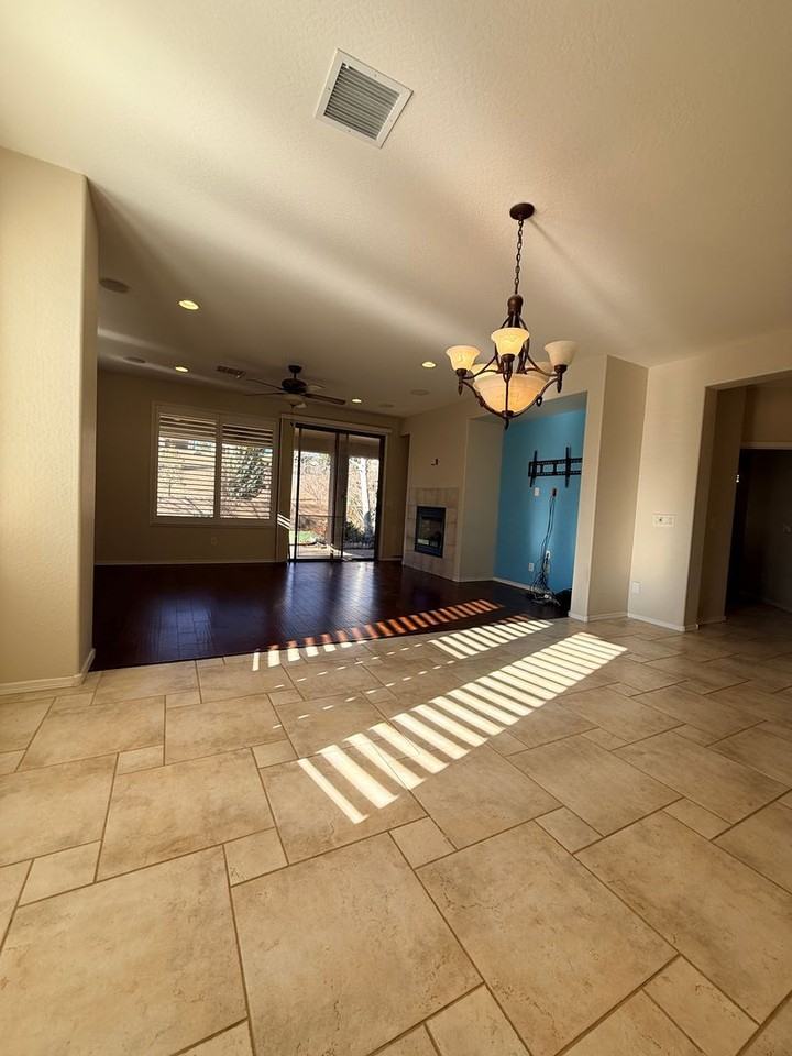 1158 N Stillness Dr - Photo 7 of 25