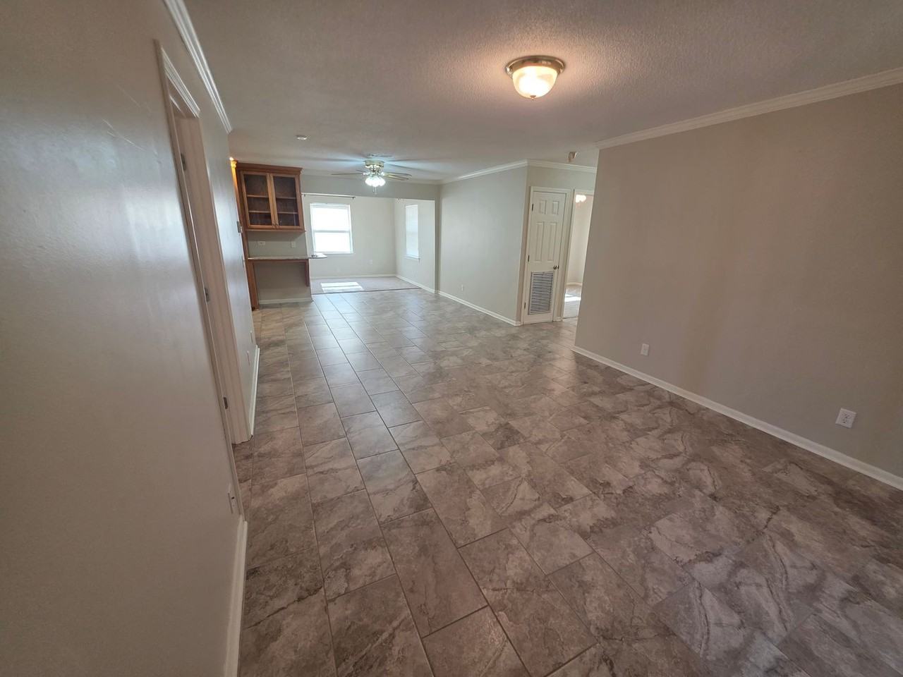 108 Woodbridge Rd - Photo 6 of 19