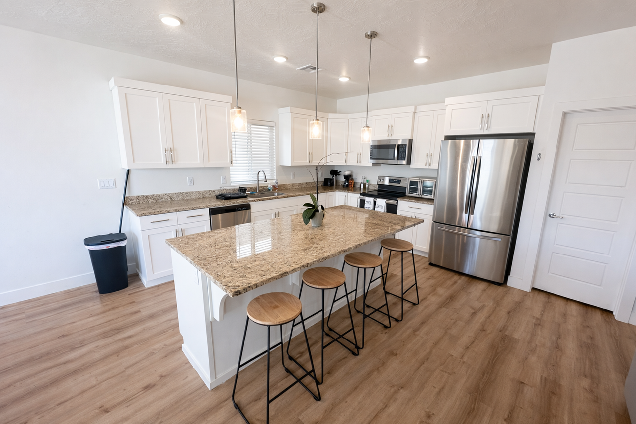 539 S Stewart Creek Cv - Photo 5 of 26