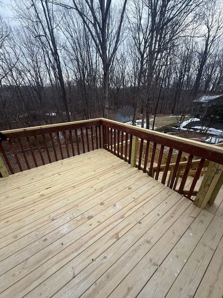 607 Eastwood Dr - Photo 2 of 7