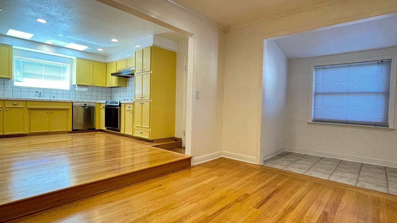 1210 Santa Paula Ave - Photo 7 of 18