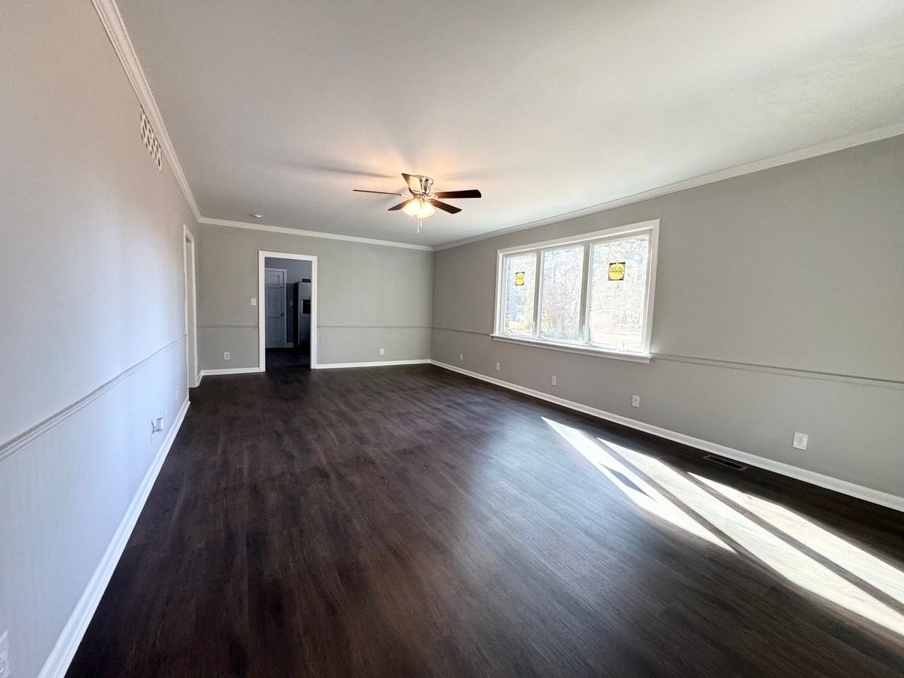 1804 County St - Photo 3 of 12