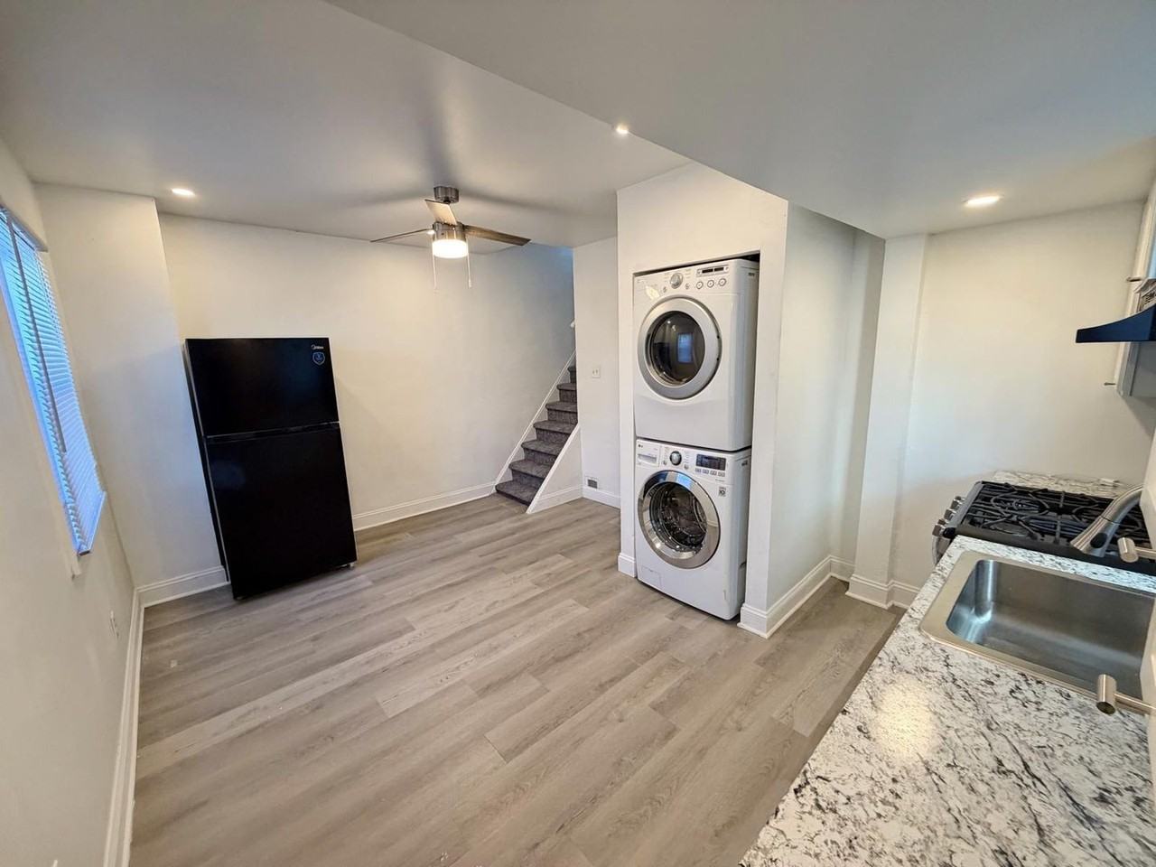 4905 Knorr St - Photo 3 of 9