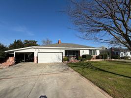 featured image of 1421 Castec Dr