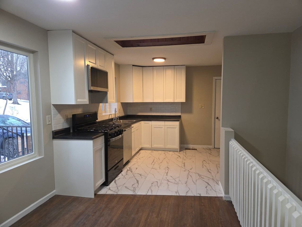 20400 Summerville Rd - Photo 3 of 14