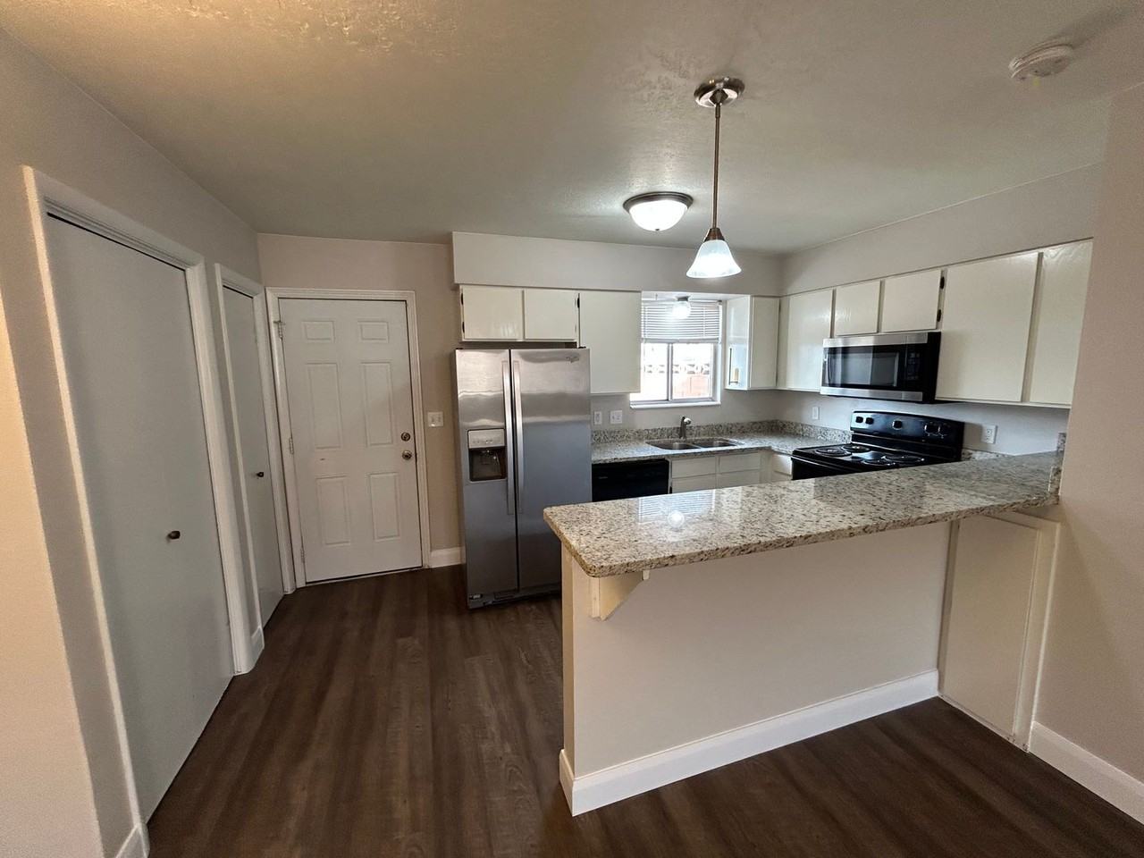 1779 W 1020 N - Photo 3 of 26