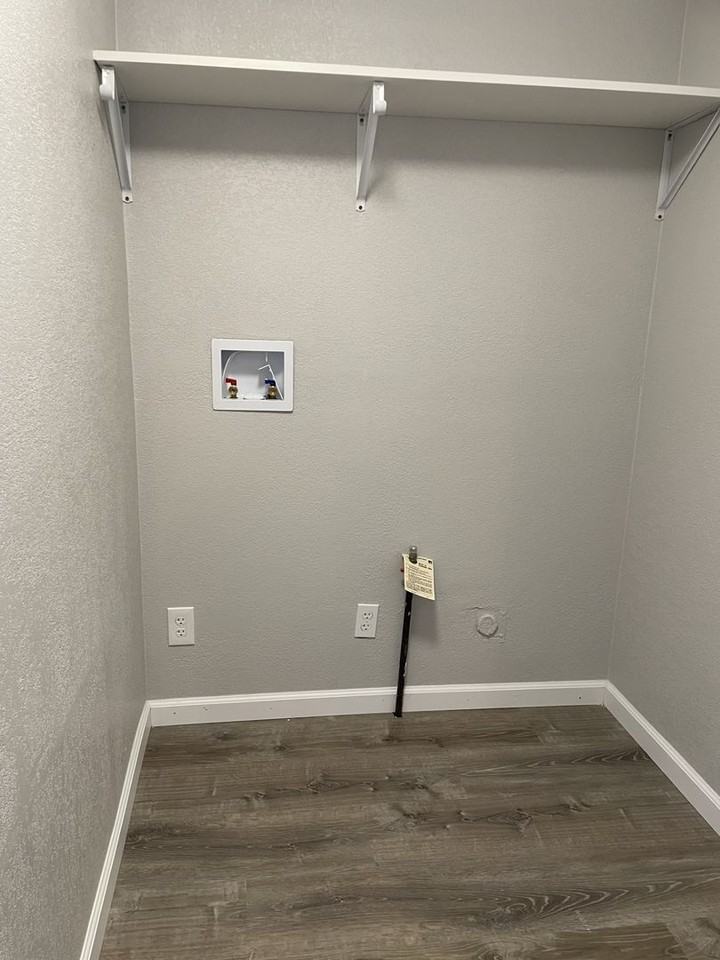 4453 Maia Way - Photo 7 of 13