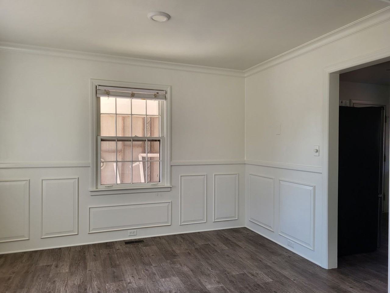 160 Coulwood Dr - Photo 3 of 13