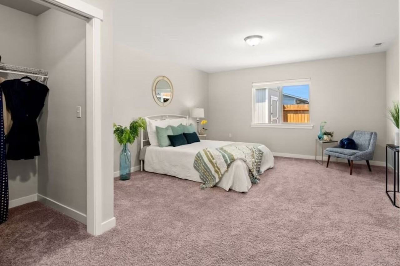 6638 S Warner St - Photo 4 of 14