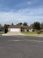 featured image of 150 E Sherwood Dr