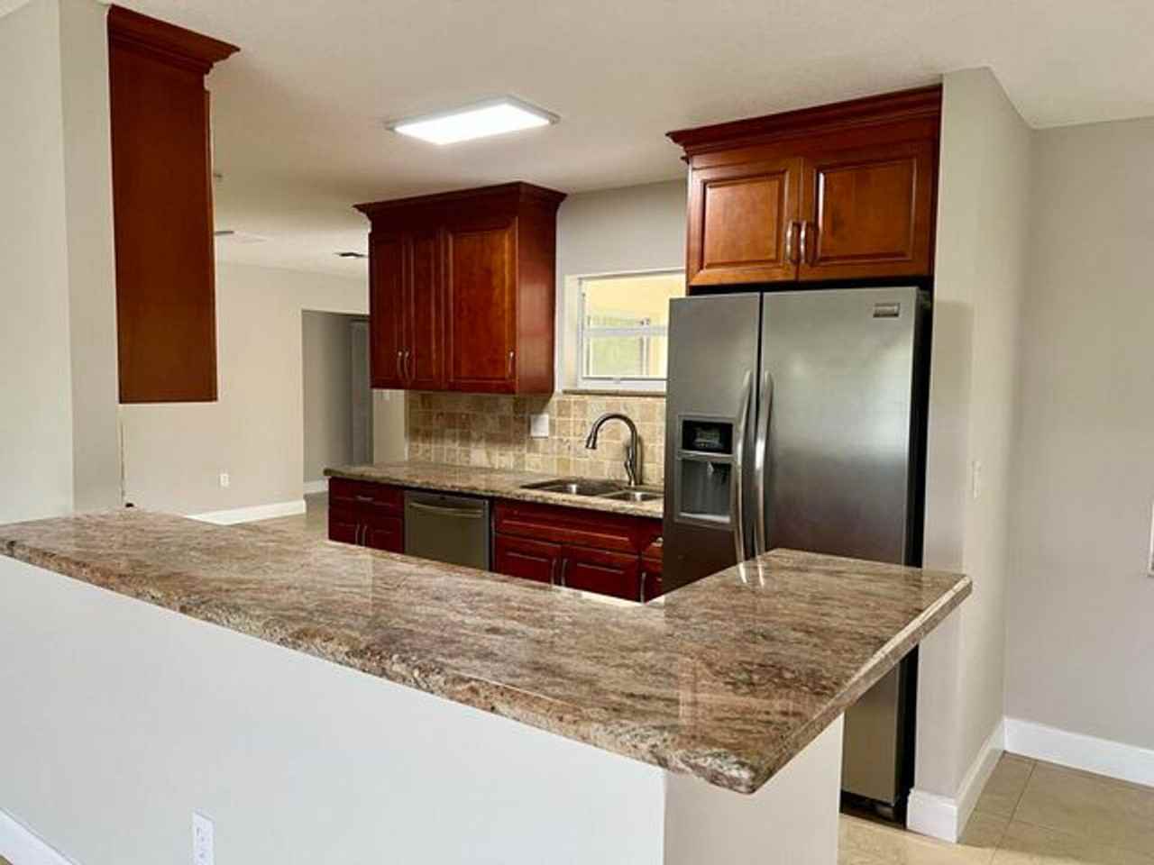 3421 Nw 25th Ter - Photo 2 of 20
