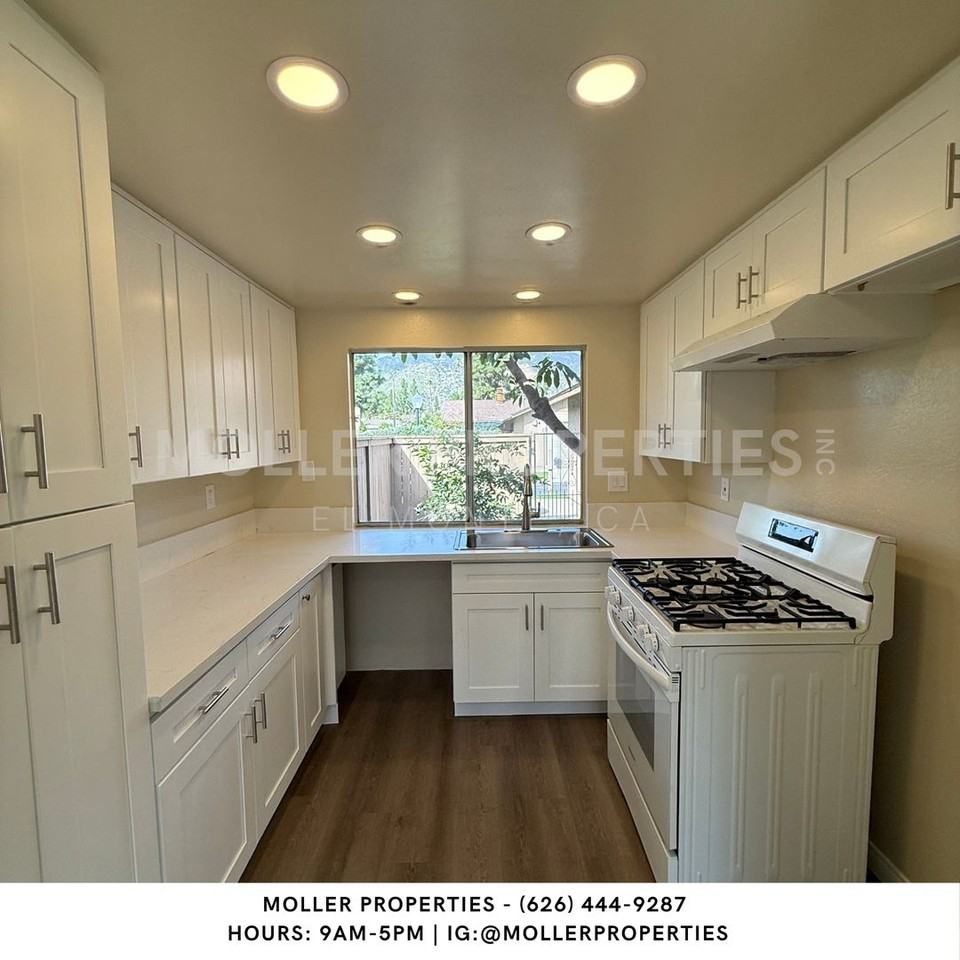 590 N Laurel Valley Dr - Photo 6 of 17