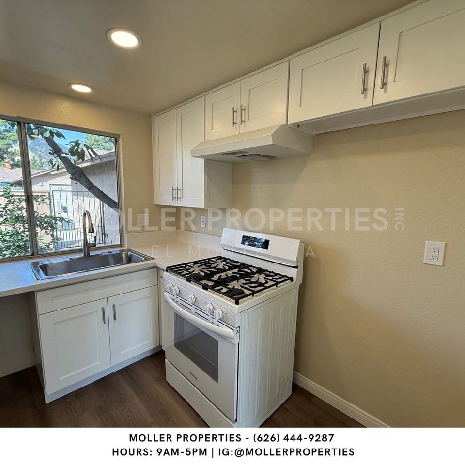 590 N Laurel Valley Dr - Photo 7 of 17