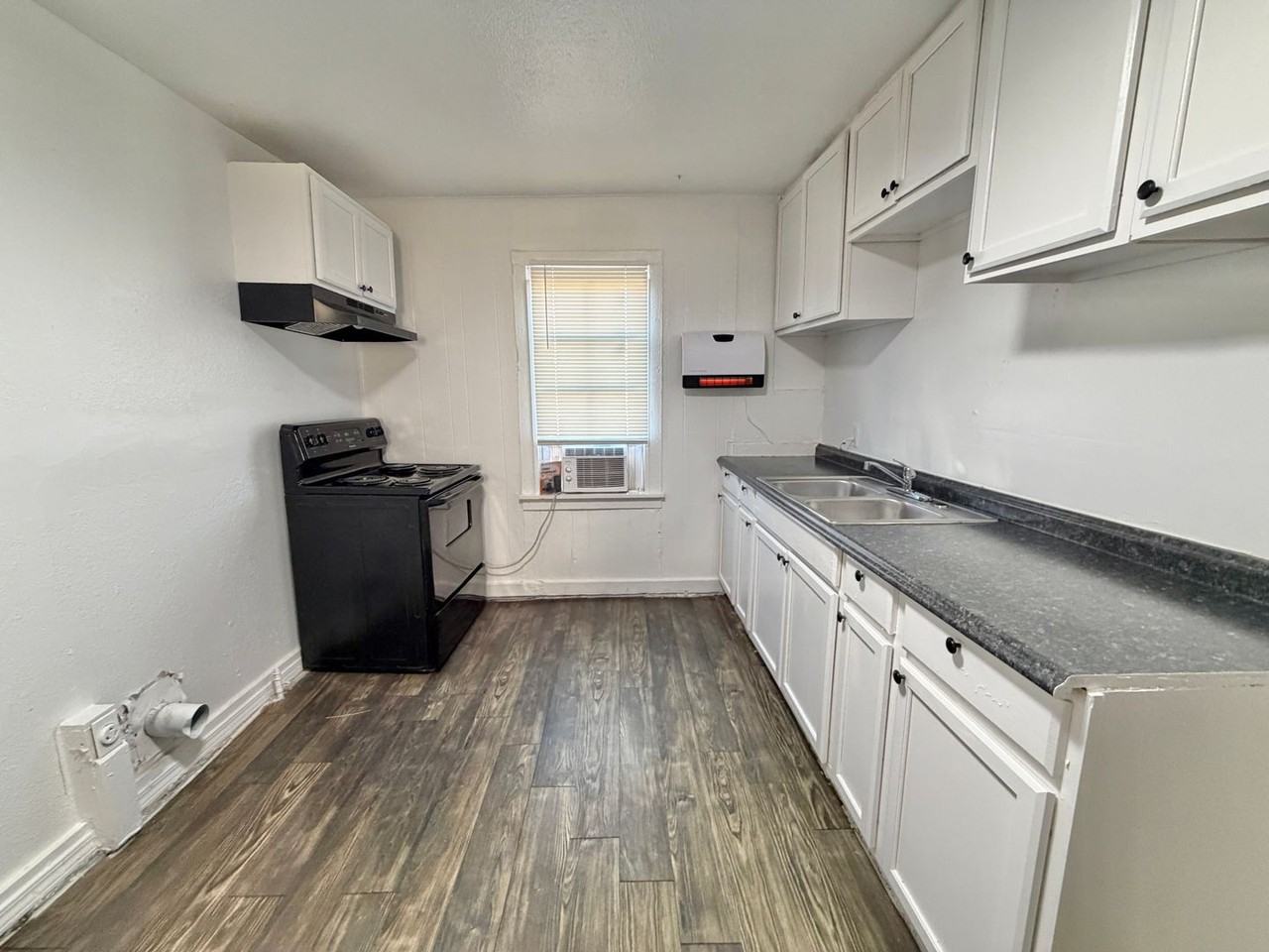 2502 Se 13th St - Photo 6 of 18