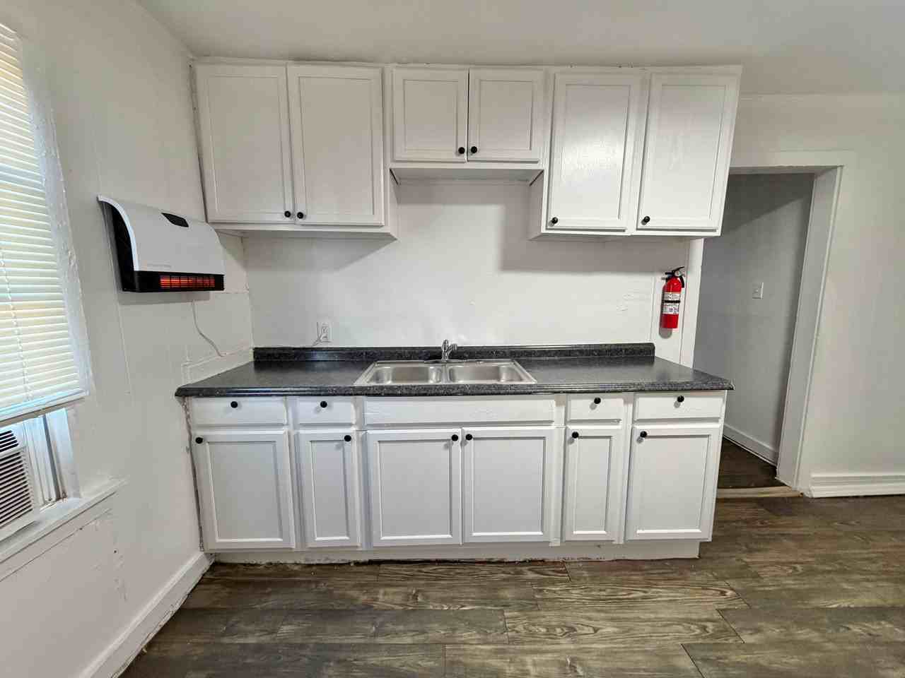 2502 Se 13th St - Photo 7 of 18