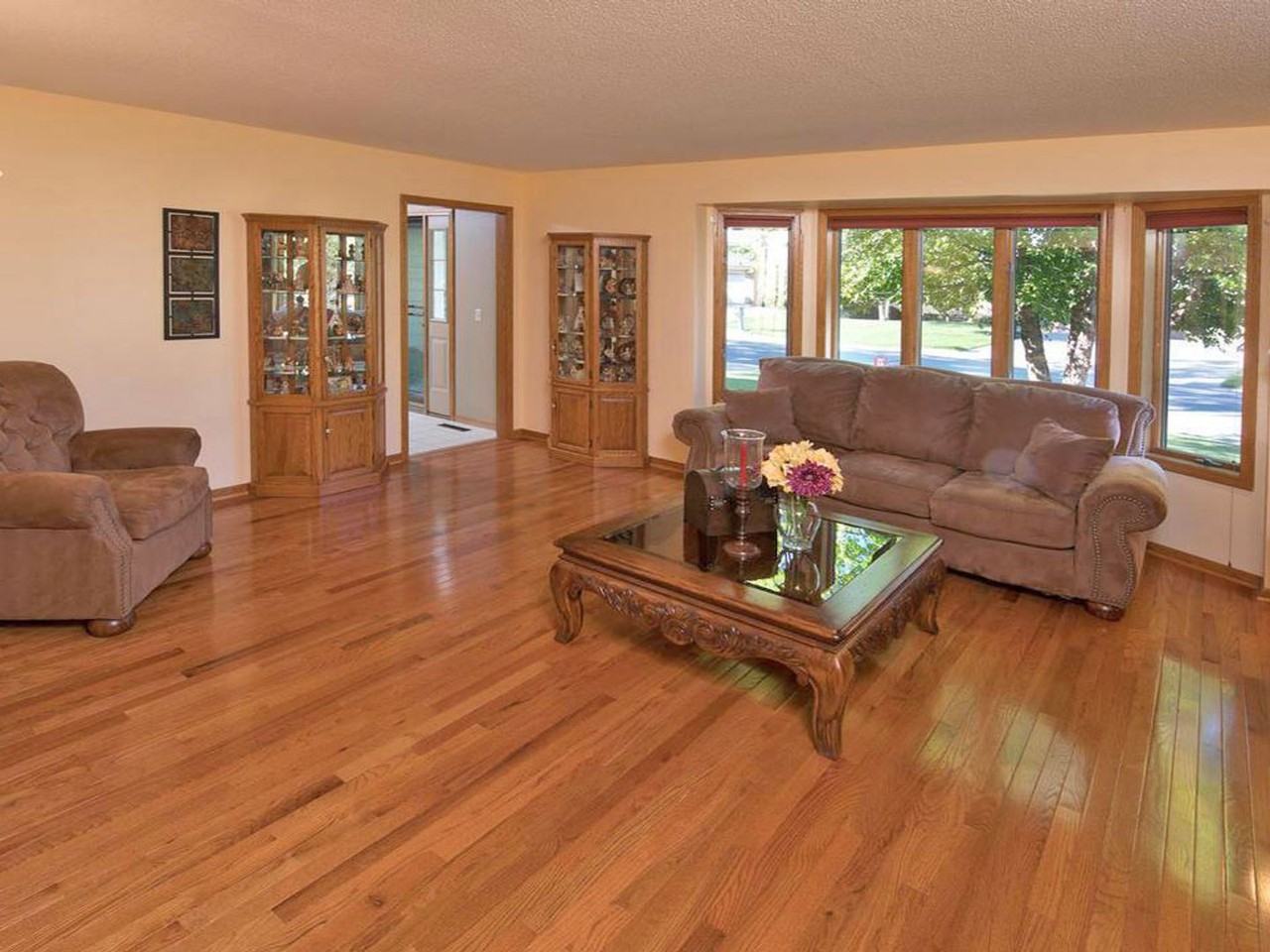 475 Oakhill Rd - Photo 4 of 18