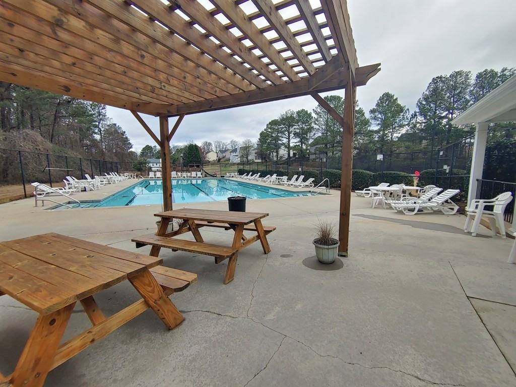 176 Bellingrath Dr - Photo 2 of 14