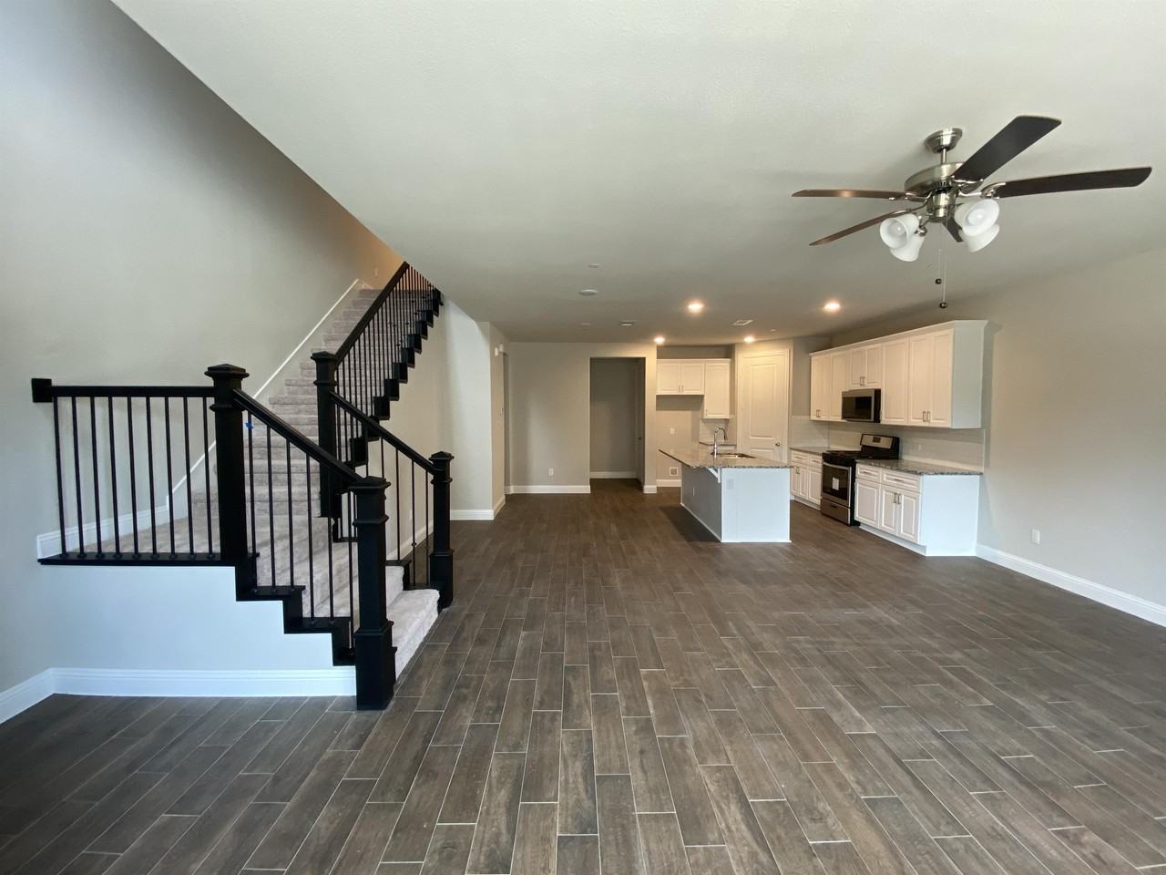 803 Ponds Edge Ln #0 - Photo 2 of 25