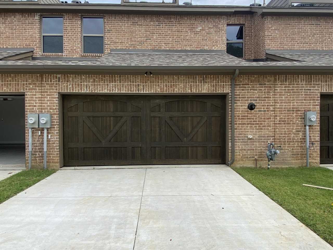 803 Ponds Edge Ln #0 - Photo 5 of 25