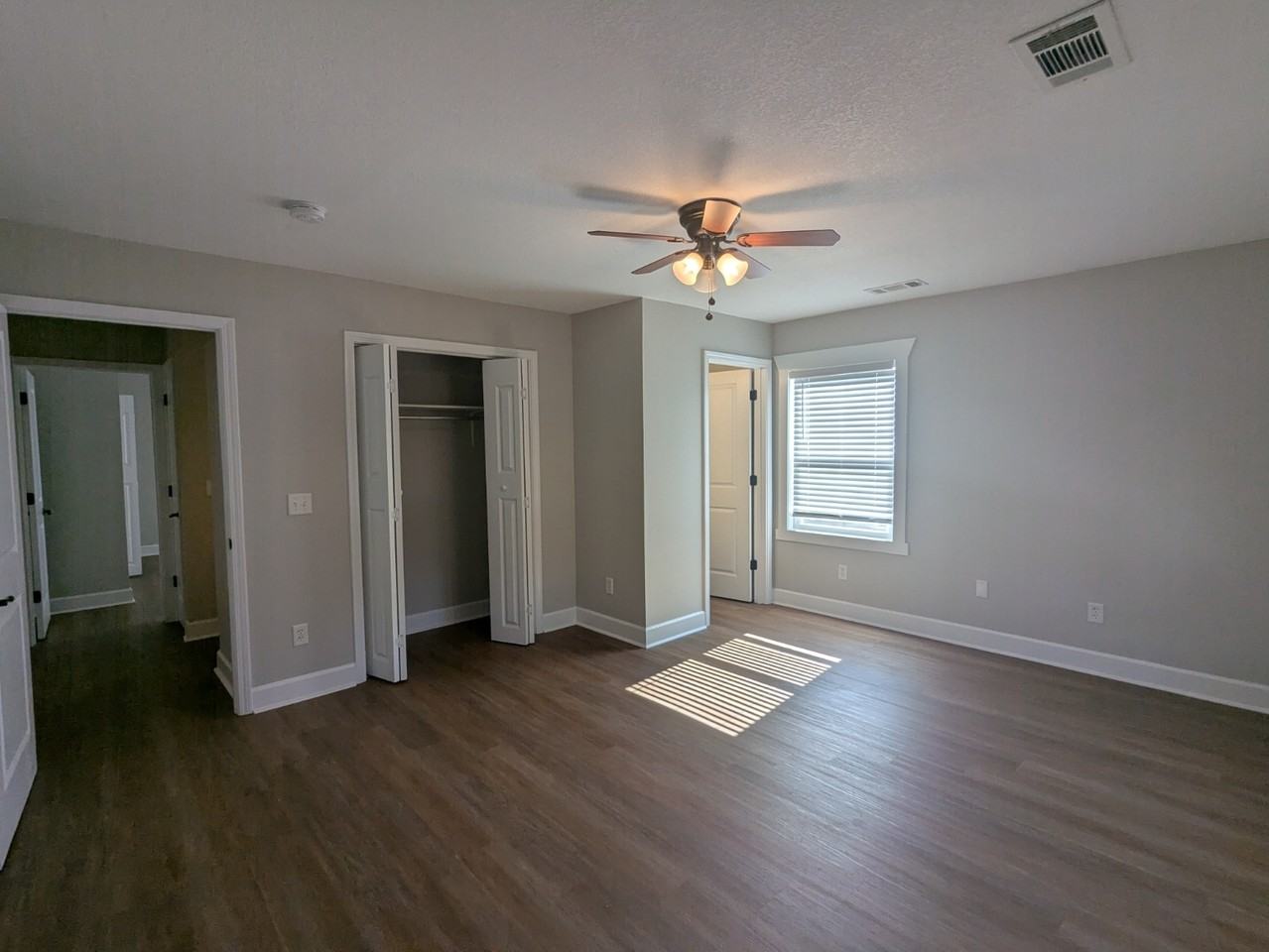 605 Adams St #B - Photo 2 of 42