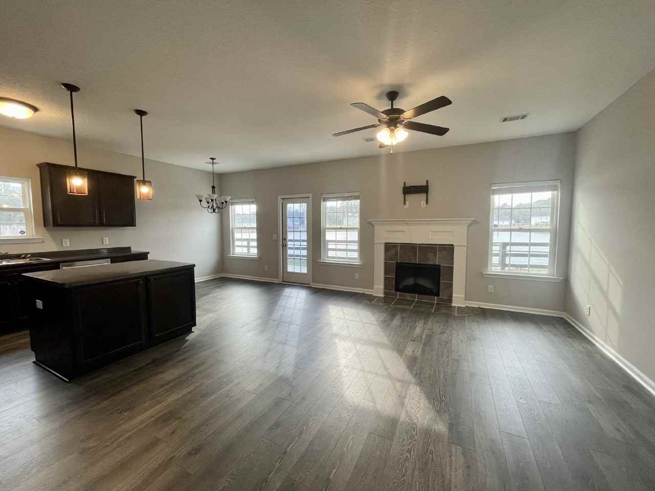 153 Wellspring Ter - Photo 7 of 17