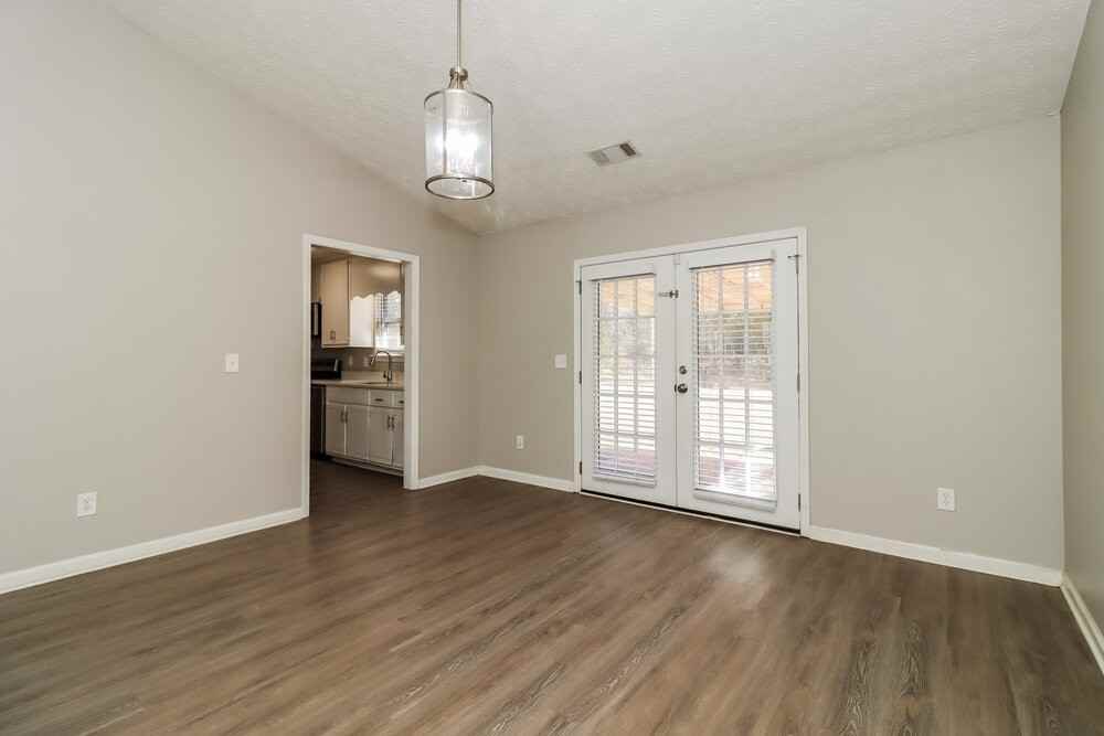 110 Hunters Keep - Photo 6 of 16