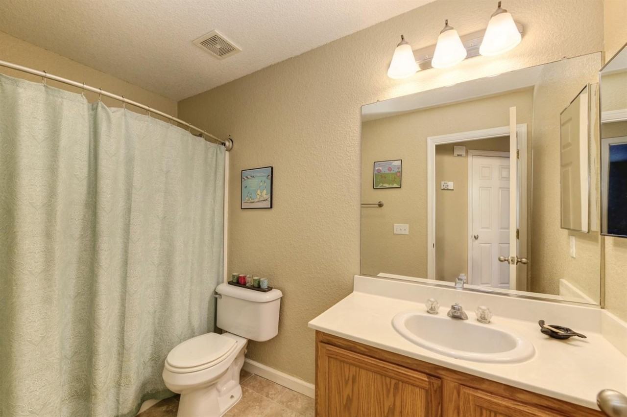 4292 Monhegan Way - Photo 4 of 22