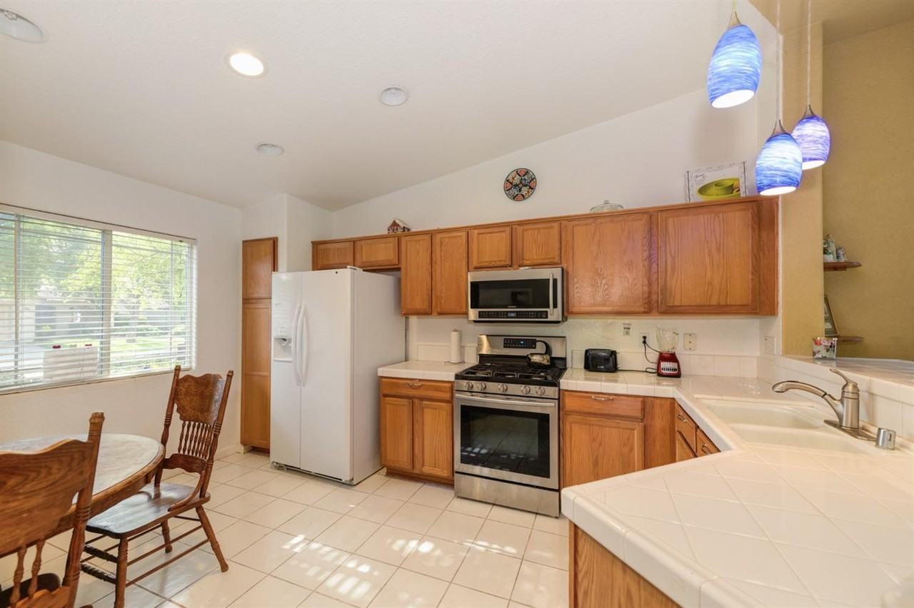 4292 Monhegan Way - Photo 5 of 22