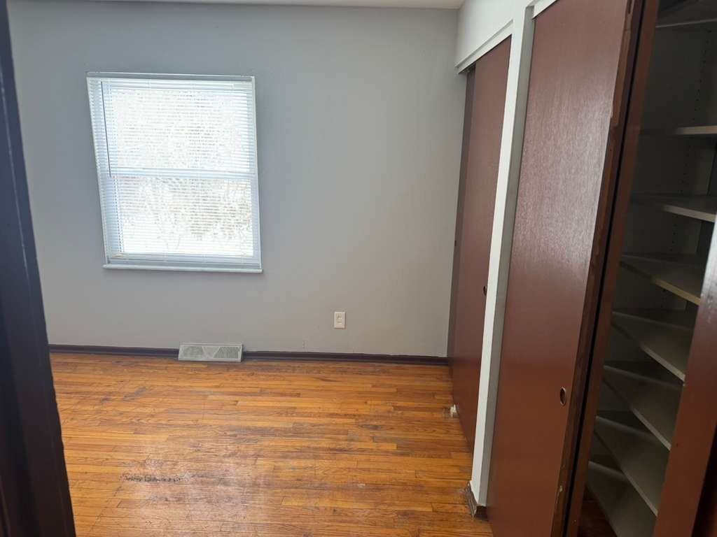 6200 Flint Ave - Photo 6 of 21