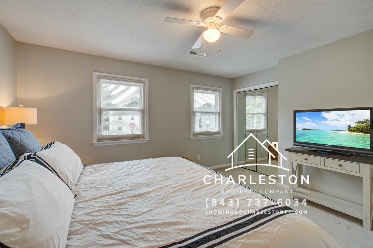 713 Davenport Dr - Photo 2 of 16