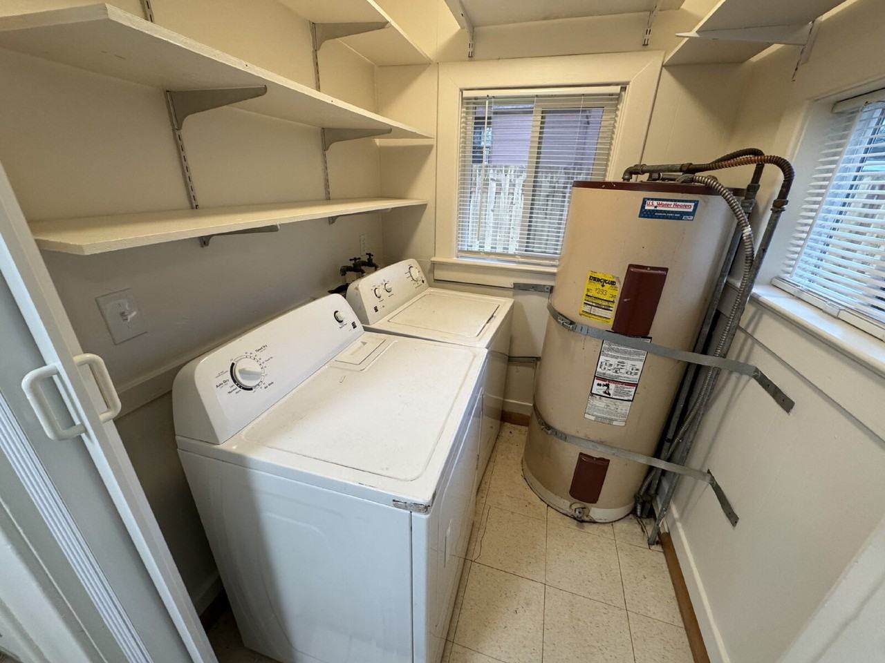 10440 Sw 80th Ave - Photo 4 of 12