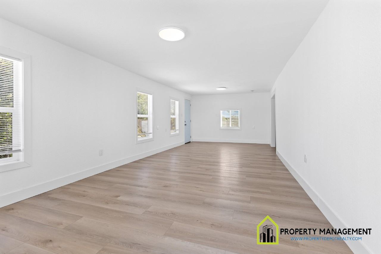 6604 Stacy Ave - Photo 7 of 26