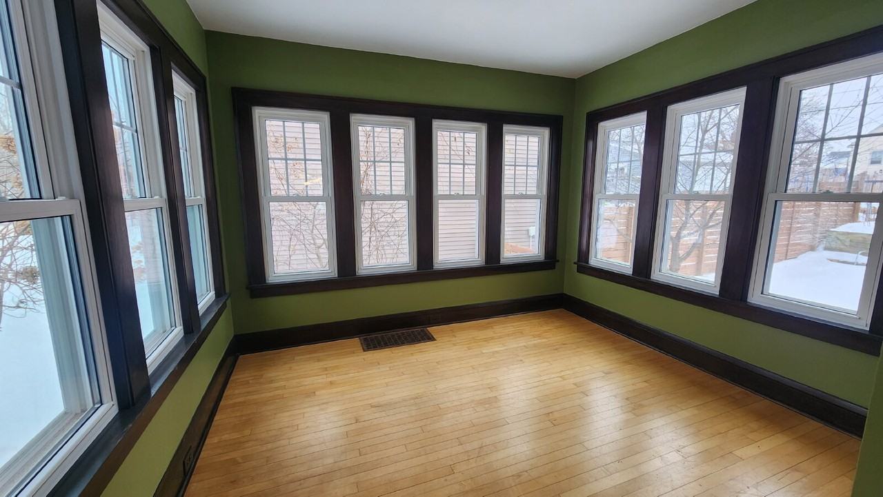 1409 Hogeboom Ave - Photo 6 of 35