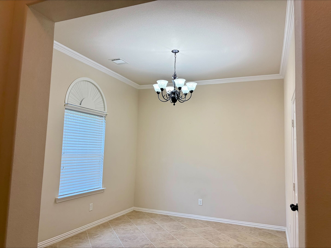 3042 Currant Dr - Photo 2 of 13