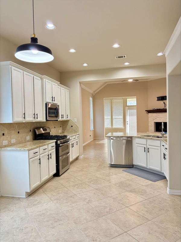 3042 Currant Dr - Photo 5 of 13