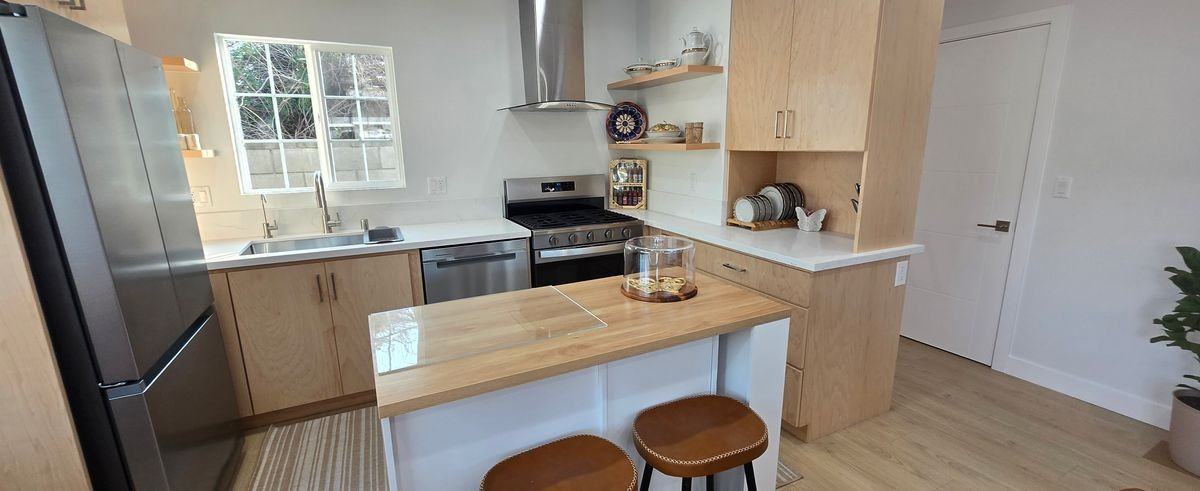 7541 Bloomington Ave - Photo 5 of 18